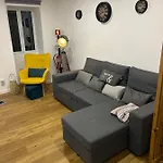 B&c House
