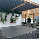 Casa de Férias B&c House