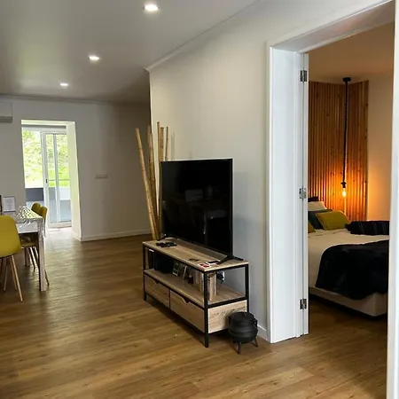 B&c House בית נופש פורנס