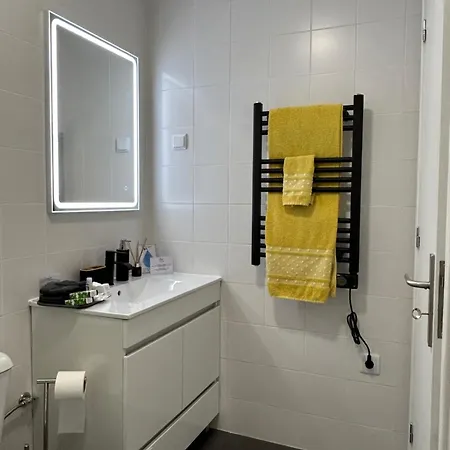 B&c House Semesterbostad *