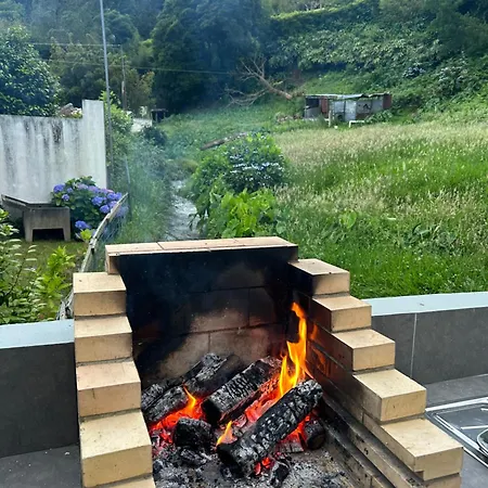 Semesterbostad B&c House Furnas (Azores)