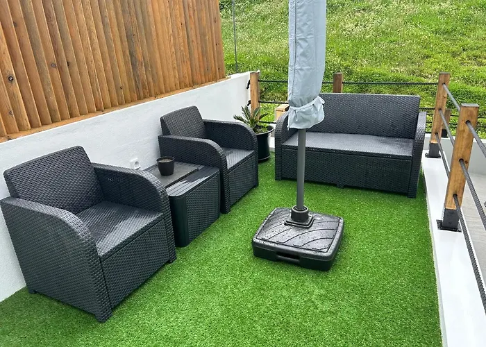 B&c House בית נופש פורנס