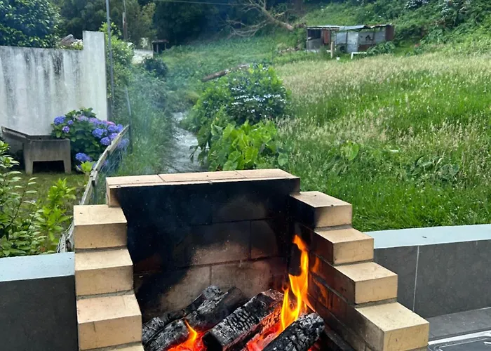 Ferienhaus B&c House Furnas (Azores)